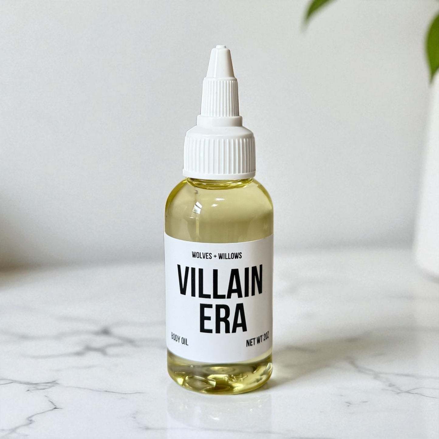 Villain Era Scented Dry Body Oil