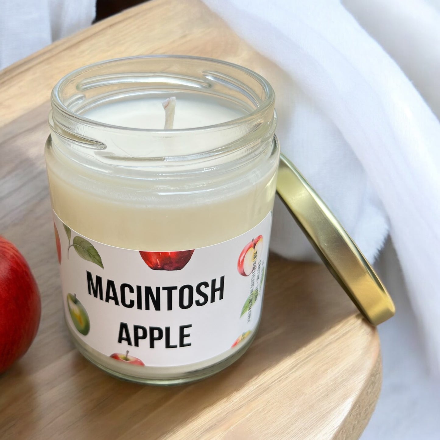 Macintosh Apple Scented 100% Soy Candle